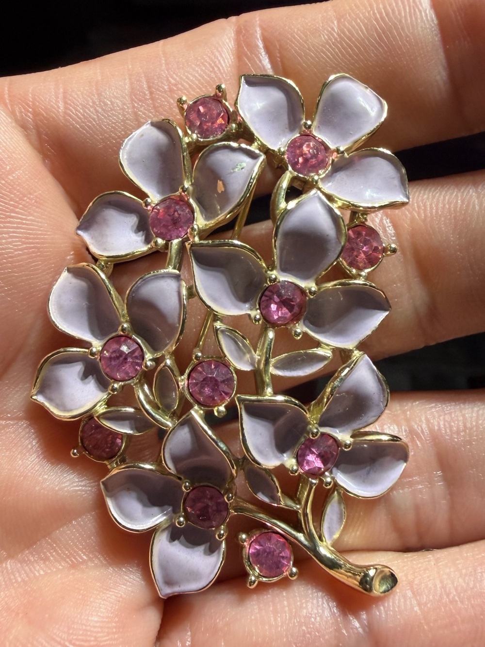 Vintage Gold tone Sarah Coventry Lavender Enamel & Pink Crystal Floral Brooch